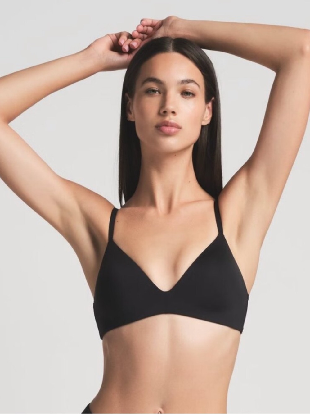 SKIMS Wireless T-Shirt Demi Bra in Black